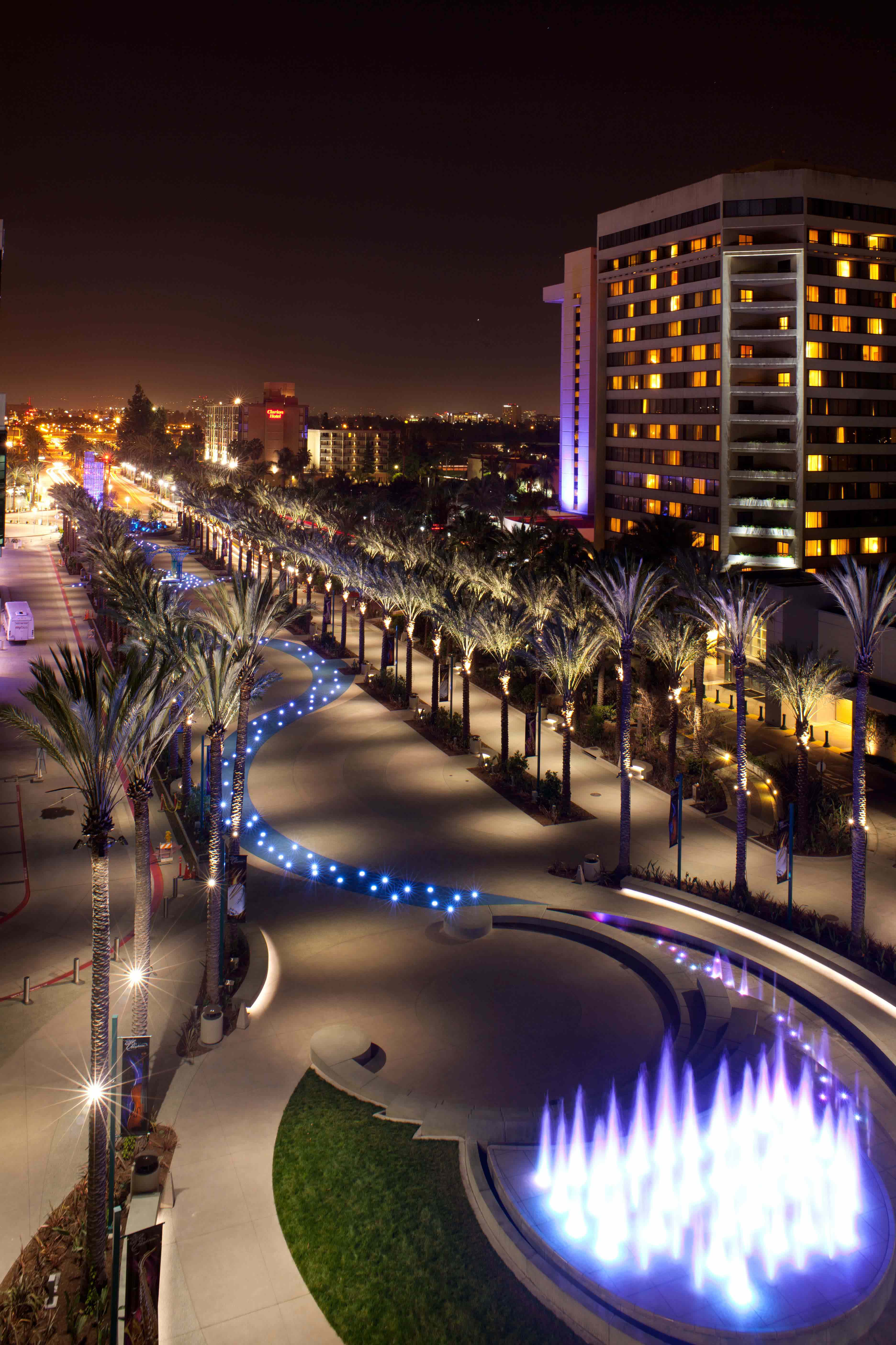 Grand Plaza Anaheim Convention Center Hevi Lite Inc 